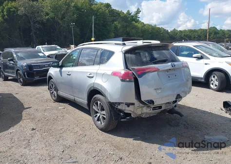 2016 Toyota Rav4 Xle z USA, uszkodzony, nr VIN 2T3RFREV9GW486330